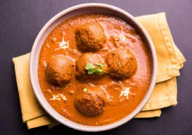 コフタカレー（ミートボールカレー）